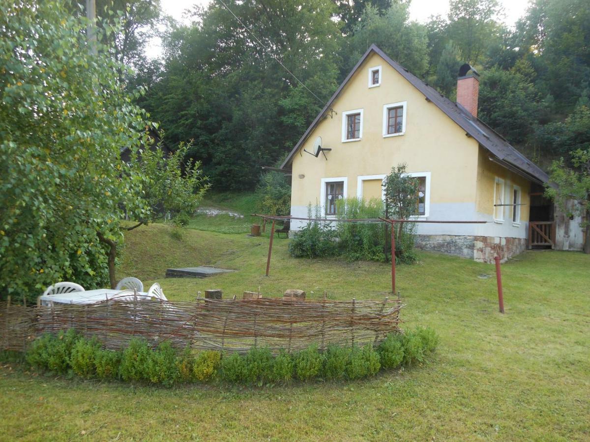 Ubytovani U Lavky Suchovrsice Exterior photo